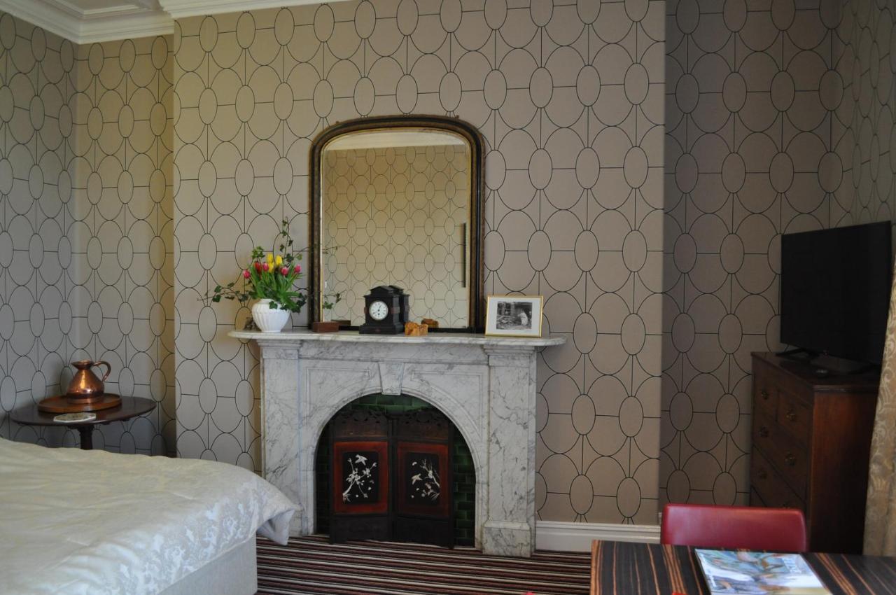 Aberley House Bed and Breakfast Waterloo Exteriör bild
