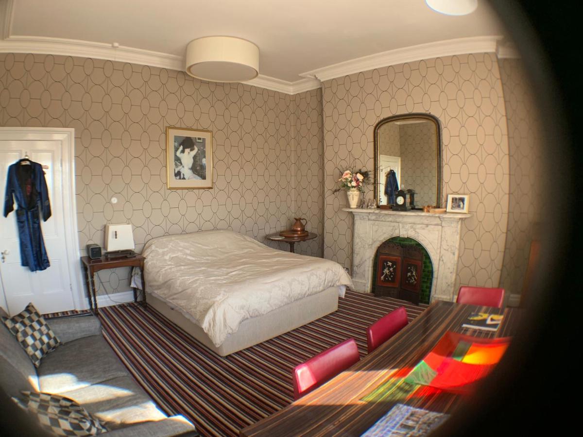 Aberley House Bed and Breakfast Waterloo Exteriör bild